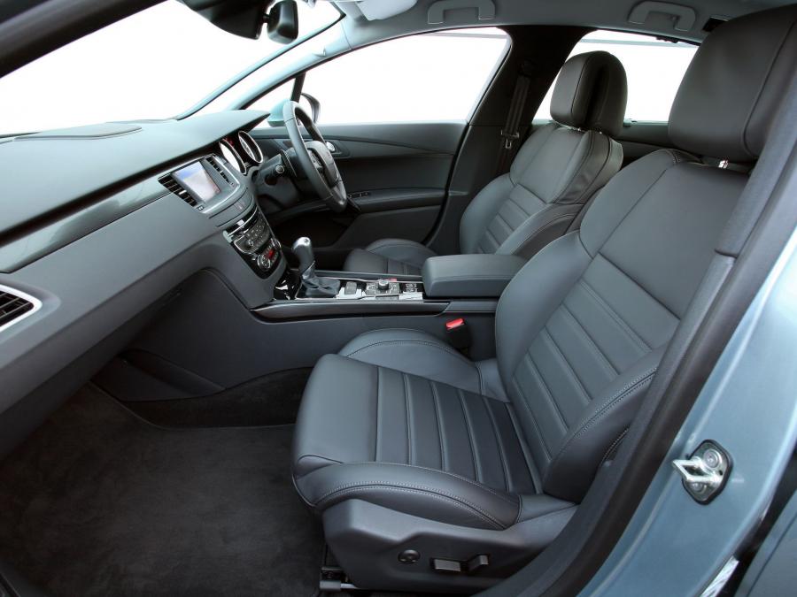  Peugeot 508 GT 2011 года  (UK) (фото 4 из 12)